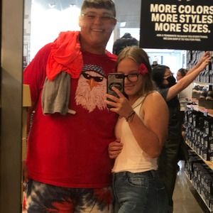 Meet your Posher, Lacie